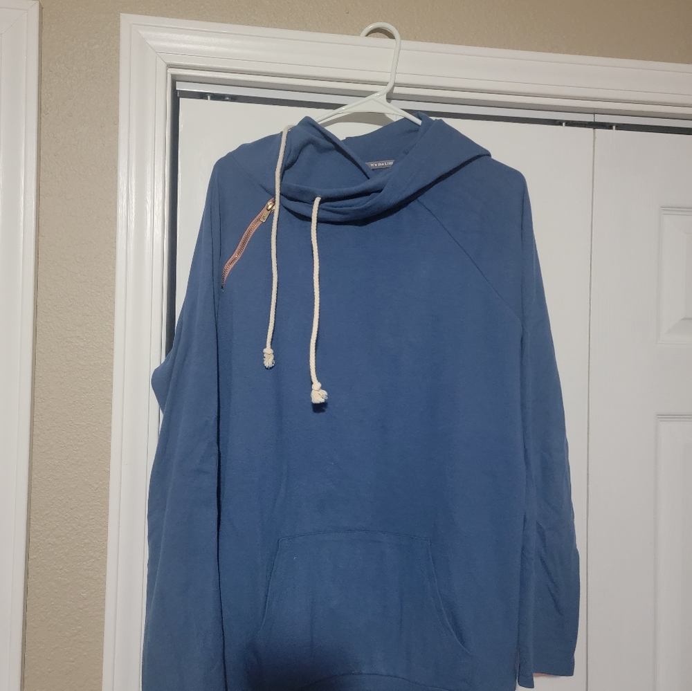 Ampersand hoodie